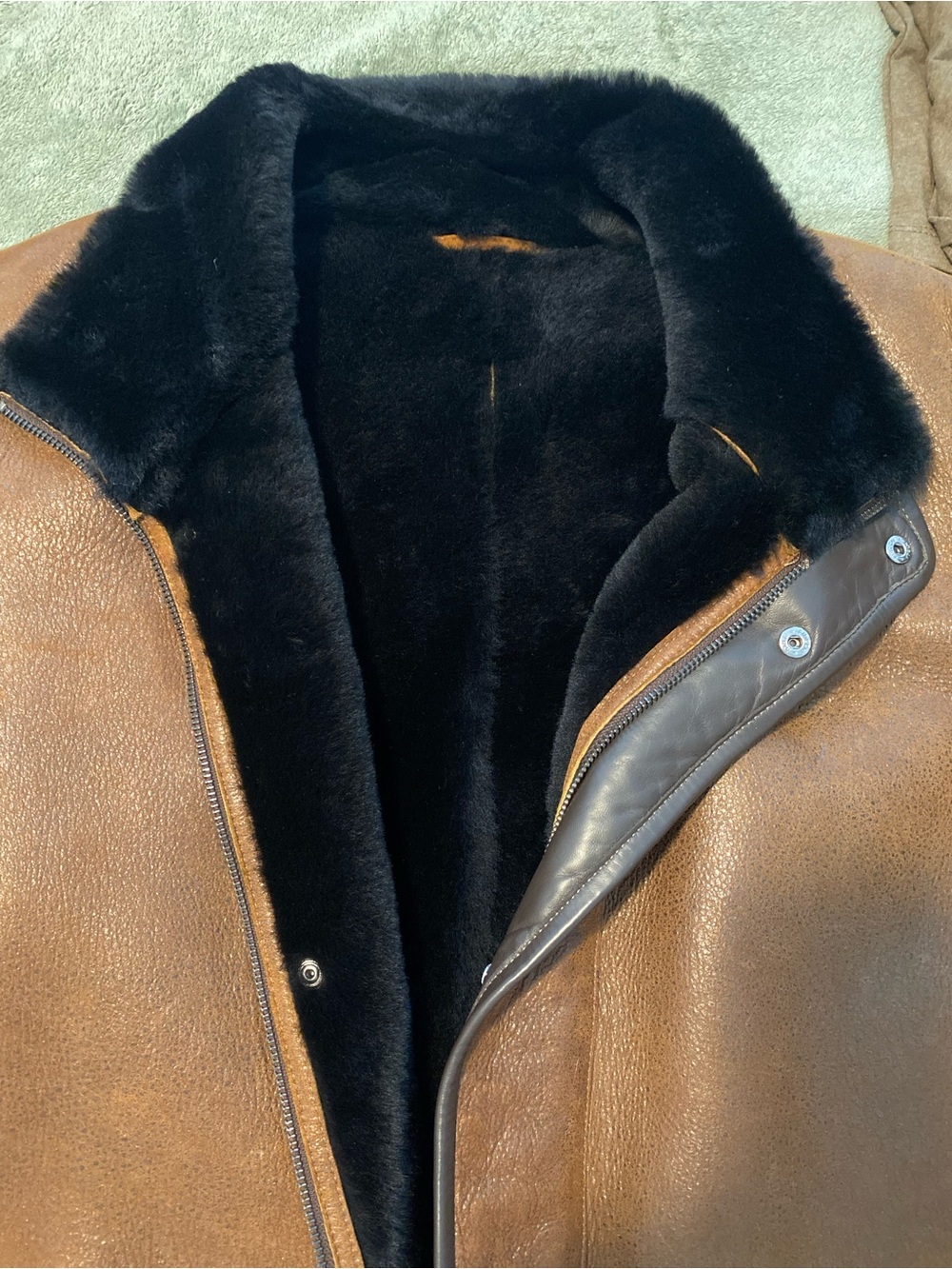 Overland Sheeepskin Co. Men’s CognacLeather Coat with Black Shearling Lining 44